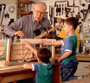 Pittsburgh Photographer captuers grandfather and children