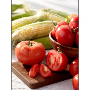 Pittsburgh food Photographer photographs tomatoes and corn.